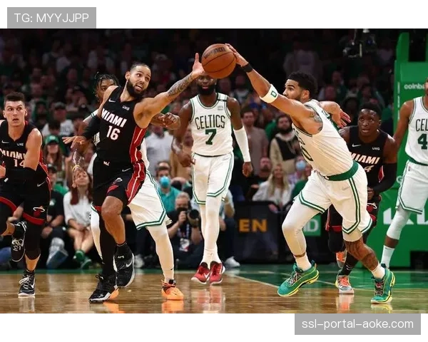 官方确认：蒙彼利埃前锋亚当斯因腿筋伤势将缺席赛季剩余比赛